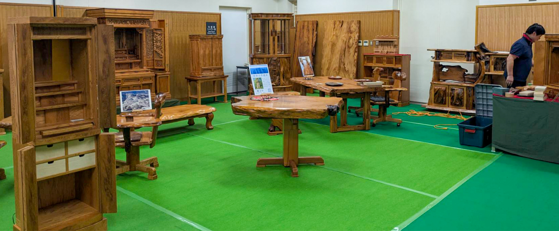 88回家具ショージャパン 屋久杉2